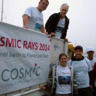 Team COSMIC Rays swimmers and crew